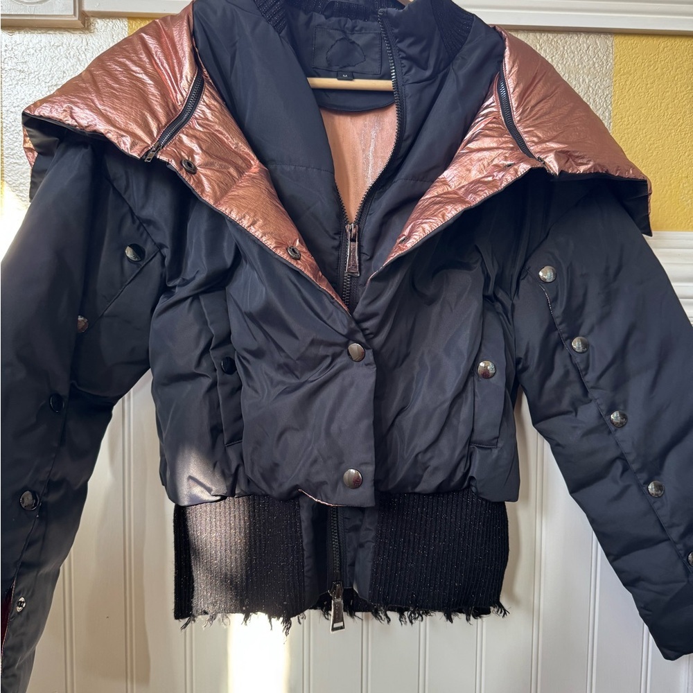 Women's Black and Copper Puffer Coat - Picture 4 of 6